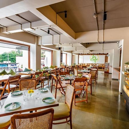Hotel Jewel Of Chembur Мумбаи Экстерьер фото