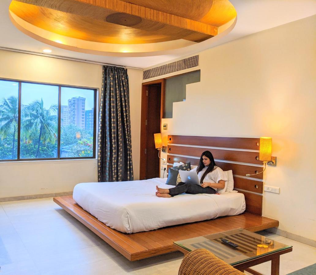 Hotel Jewel Of Chembur Мумбаи Экстерьер фото
