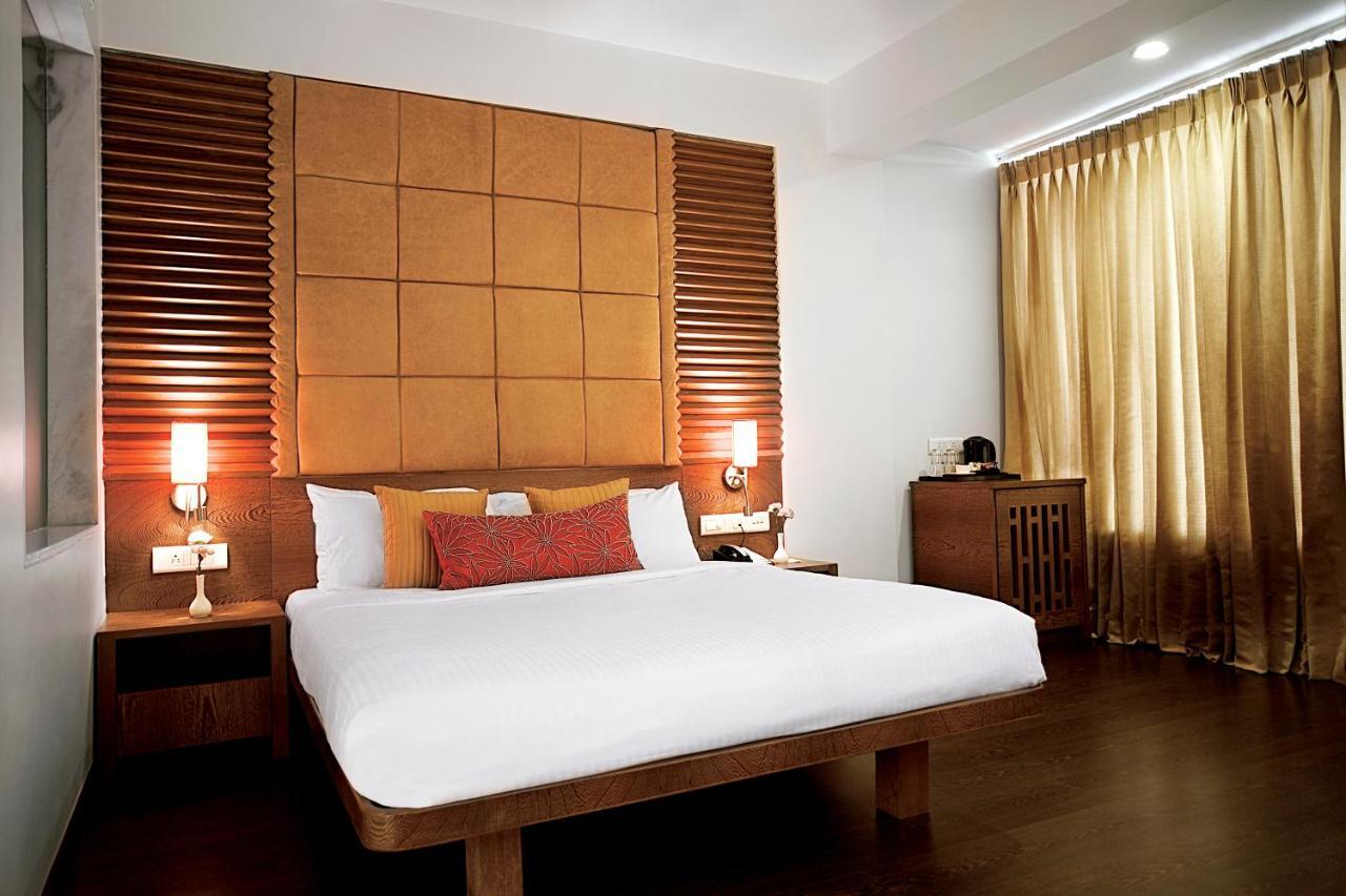 Hotel Jewel Of Chembur Мумбаи Экстерьер фото