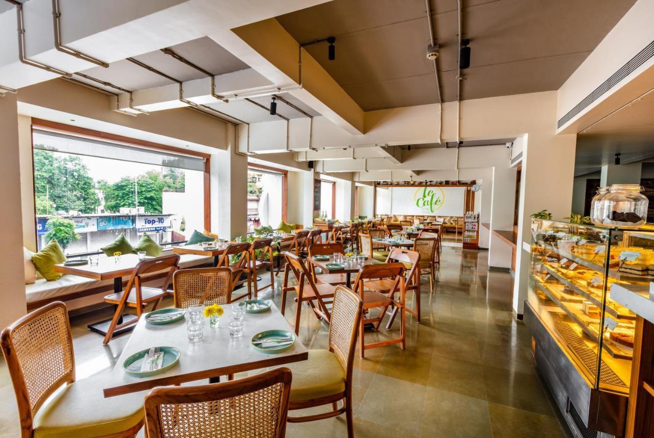 Hotel Jewel Of Chembur Мумбаи Экстерьер фото