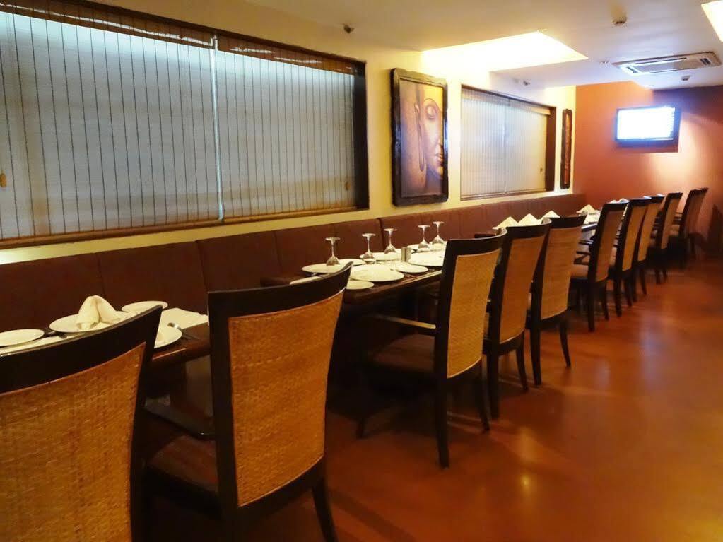 Hotel Jewel Of Chembur Мумбаи Экстерьер фото